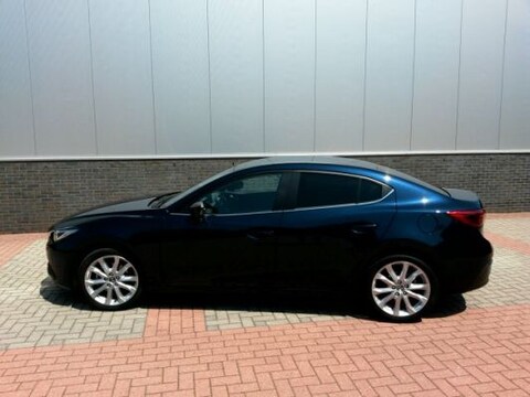 Mazda 3 Sedan SkyActiv-G 2.0 120 GT-M