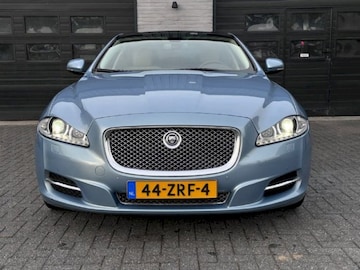 Jaguar XJ 5.0 V8 Premium Luxury (2011)