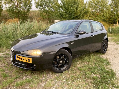 Alfa Romeo 147