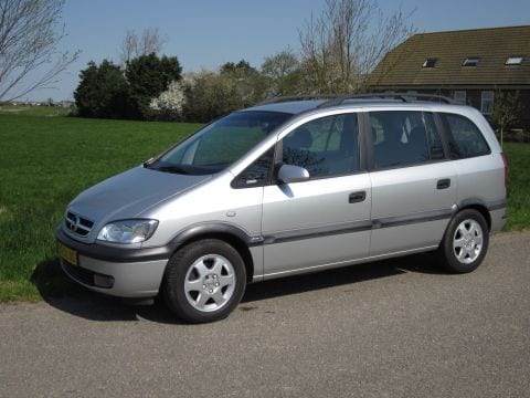Opel Zafira 1.8i-16V Elegance (1999)