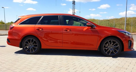 Kia Ceed Sportswagon 1.4 T-GDi GT-Line (2019)