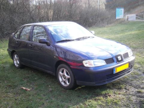 Seat Cordoba 1.4 16V Gran Via (2002)