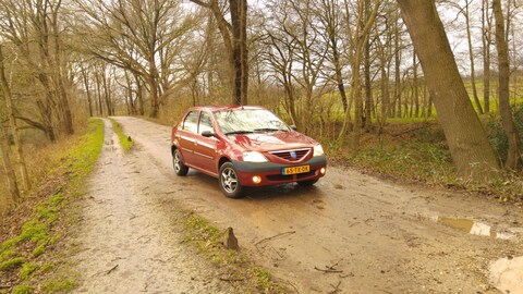 Dacia Logan 1.6 Lauréate