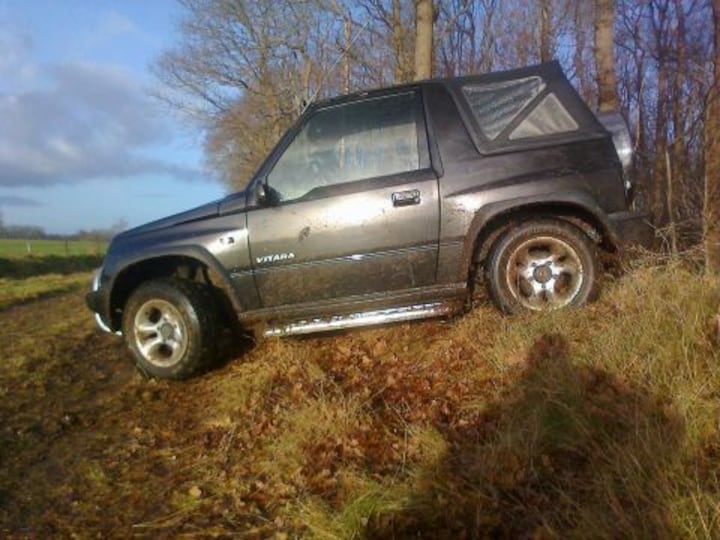 Suzuki Vitara Cabrio JLX