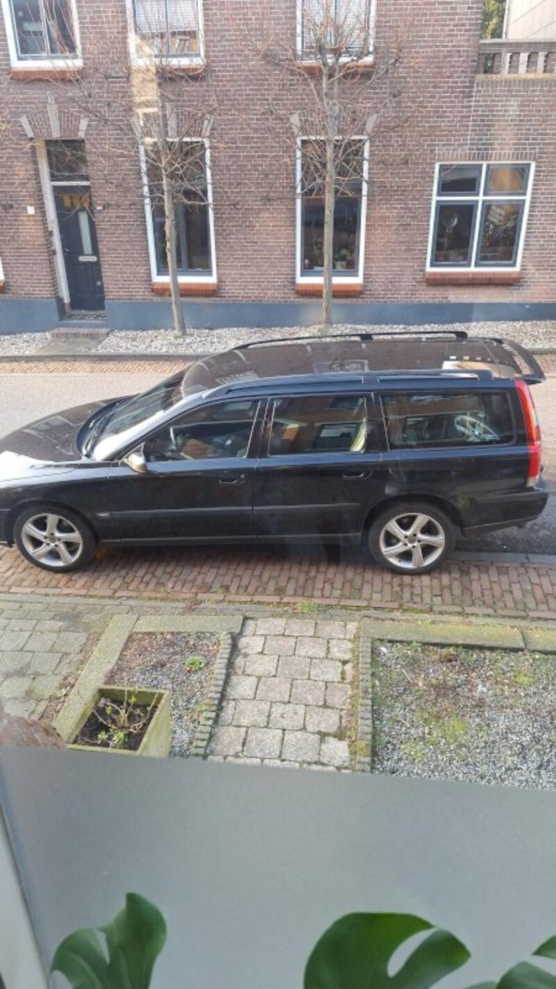 Volvo V70 2.5 T AWD Titanium (2004)