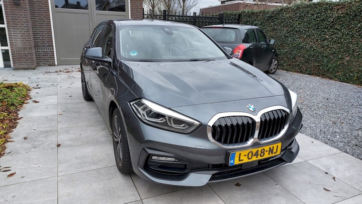BMW 118i Business Edition (2021)