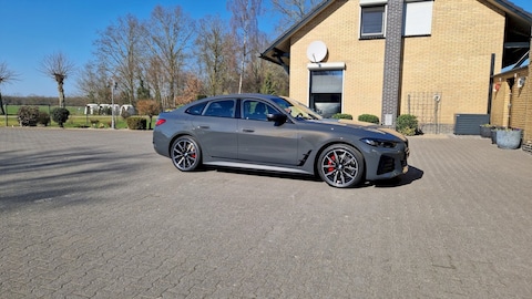 BMW i4 eDrive40 (2023)