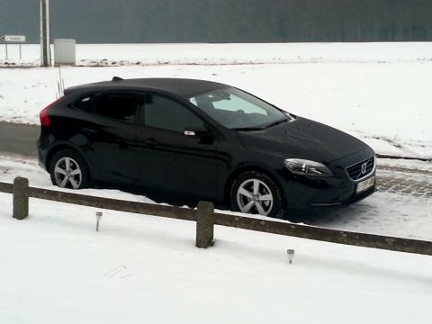 Volvo V40 D2 Kinetic (2013)