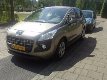 Peugeot 3008 Blue Lease 1.6 VTi (2010)