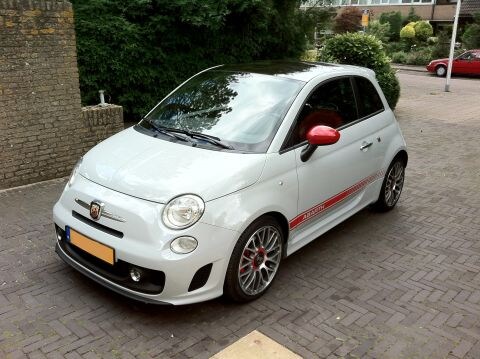 Abarth 500 1.4 16v T-Jet (2008)