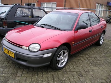 Chrysler Neon 2.0i 16V SE (1996)