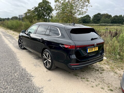Volkswagen Passat Variant 1.5 eHybrid 204pk Elegance Business