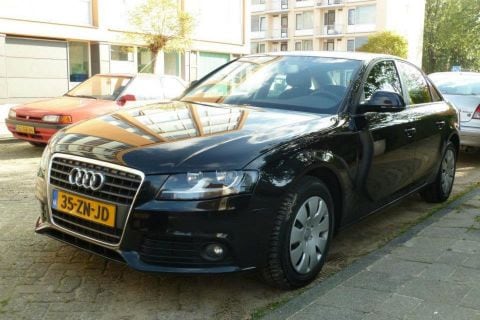 Audi A4 2.0 TDI 143pk