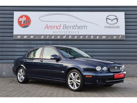 Jaguar X-Type 2.5 V6 Executive