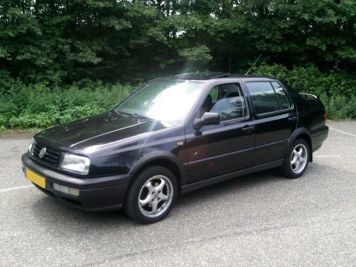 Volkswagen Vento 1.9 TDI 90pk GL