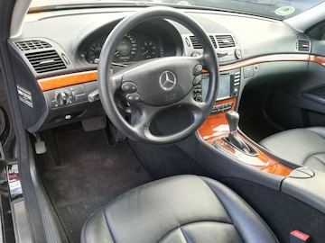 Mercedes-Benz E 200 CDI Classic (2008)