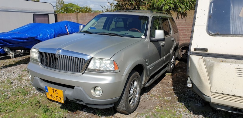 Lincoln Navigator (2003)