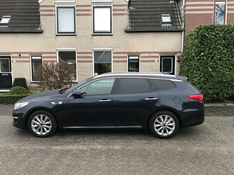 Kia Optima SW 1.7 CRDi DynamicLine (2017)