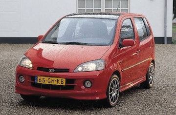 Daihatsu Young RV 1.3 16V XTi (2001)