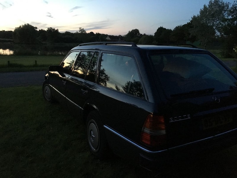 Mercedes-Benz 200 TE (1992)