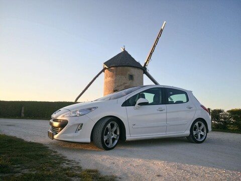 Peugeot 308 GTI 1.6 THP 200pk