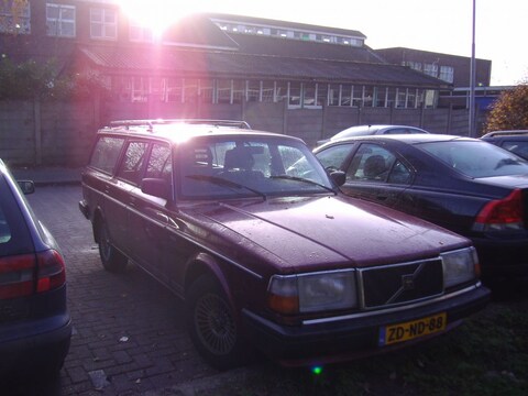 Volvo 240 DL Diesel Estate