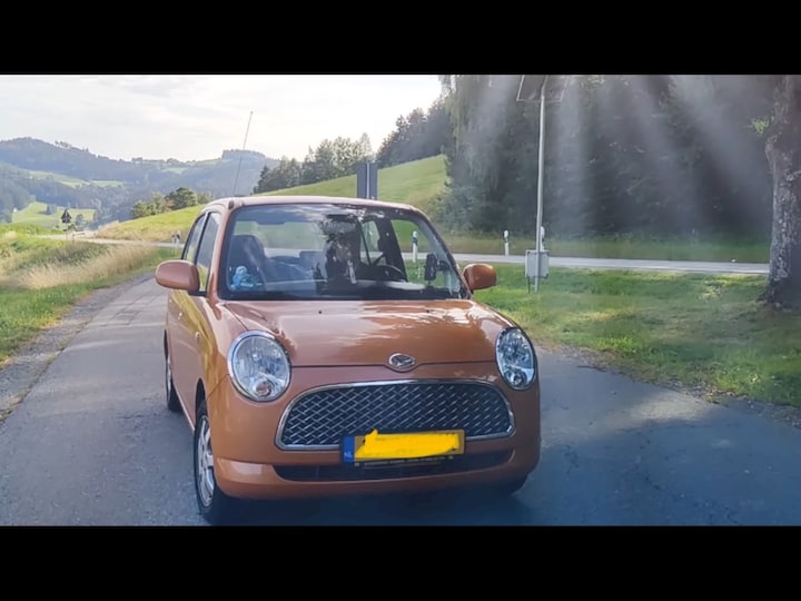 Daihatsu Trevis (2007)