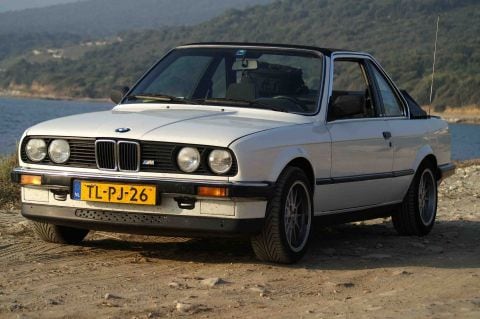 BMW 325i Cabrio (1986)