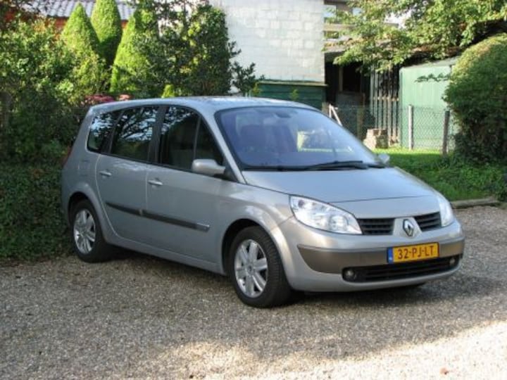 Renault Grand Scénic 1.9 dCi 120 Privilège Luxe (2004)