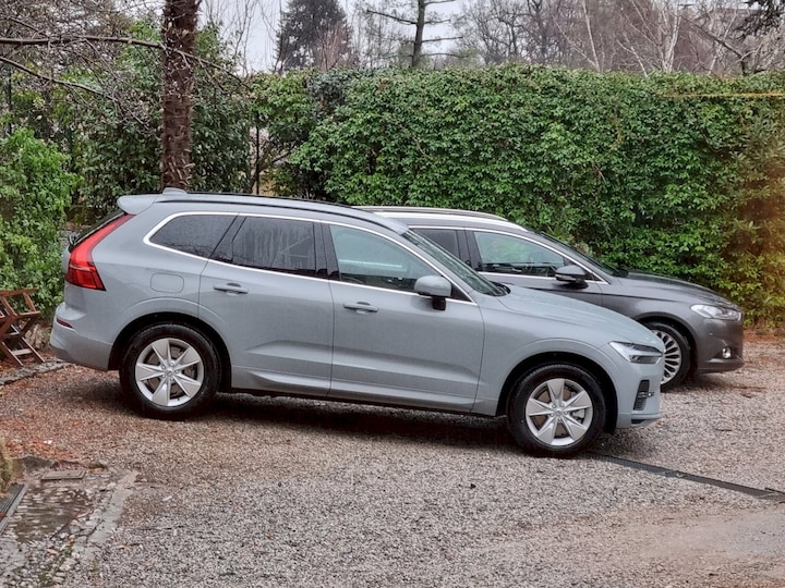 Volvo XC60 (2024)