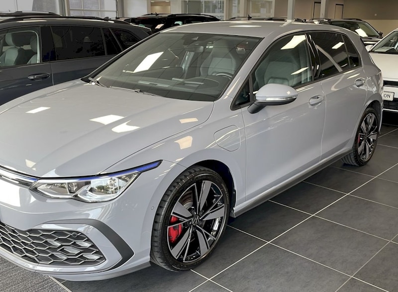 Volkswagen Golf (2023)