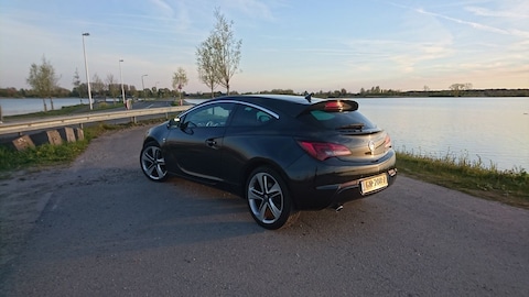 Opel Astra GTC 2.0 CDTI 165pk Sport
