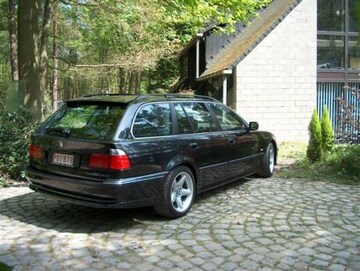 BMW 525tds touring Executive (1997)