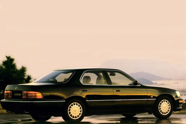 Lexus LS