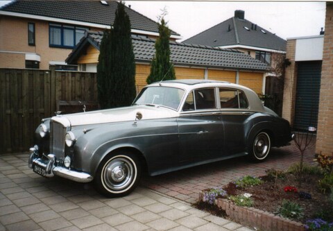 Bentley S1