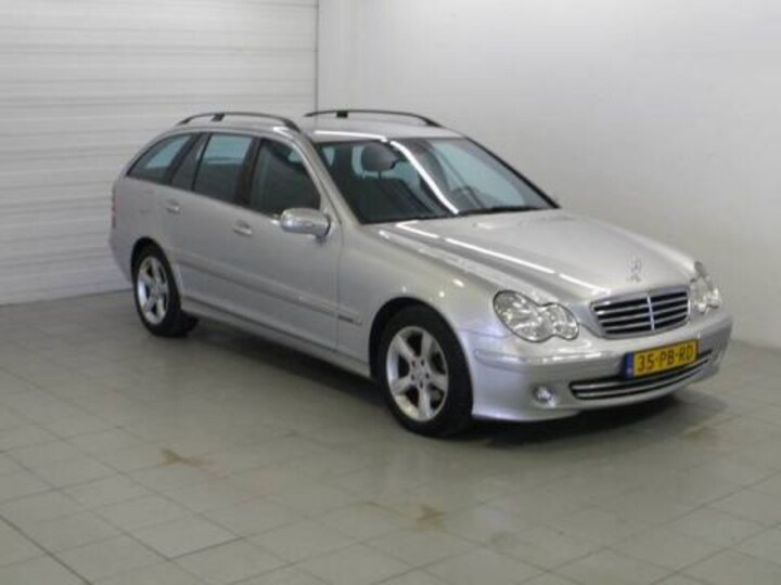 Mercedes-Benz C 220 CDI Avantgarde Combi