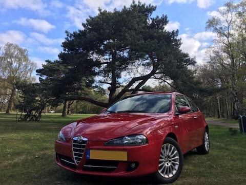 Alfa Romeo 147 1.6 T.Spark 16V Veloce Business (2007)