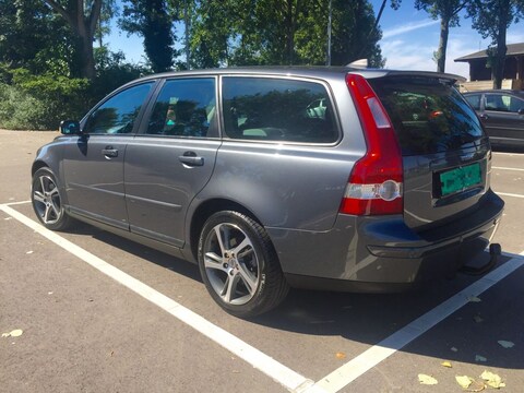 Volvo V50 2.4