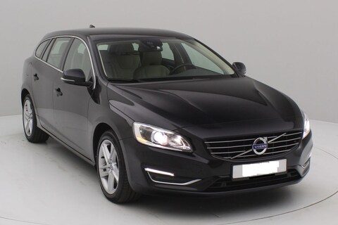 Volvo V60 D6 AWD Plugin-Hybrid Summum