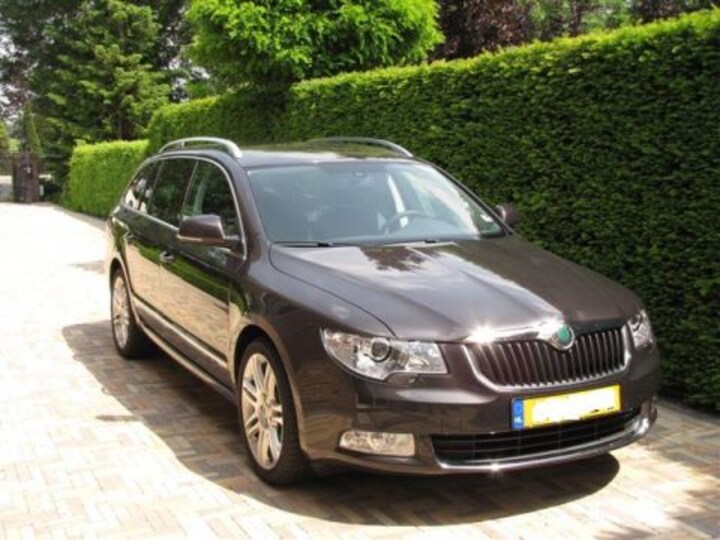 Skoda Superb Combi 1.8 TSI Elegance Businessline (2010)