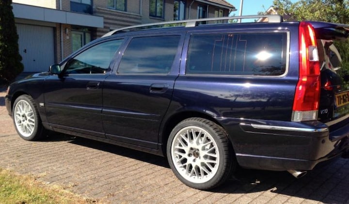 Volvo V70 T5 Summum (2005)