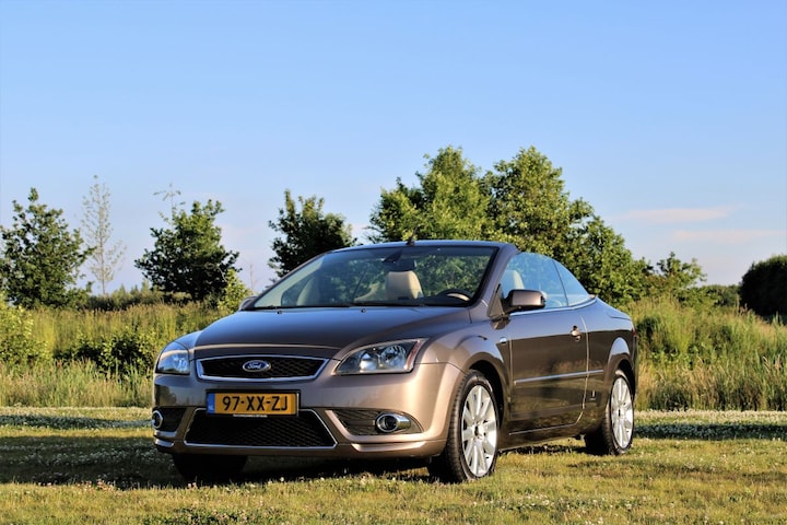Ford Focus Coupé-Cabriolet 1.6 16V Titanium (2007)