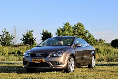Ford Focus Coupé-Cabriolet 1.6 16V Titanium