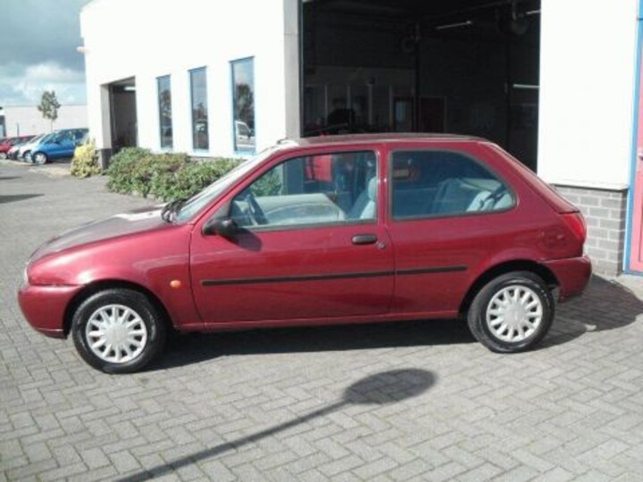 Ford Fiesta 1.3i 16V Techno