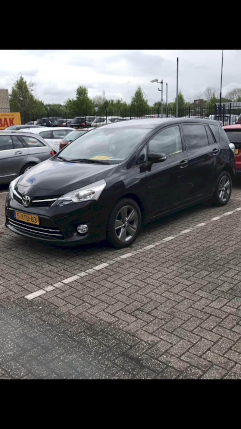 Toyota Verso 1.8 16v VVT-i Aspiration 7P (2014)