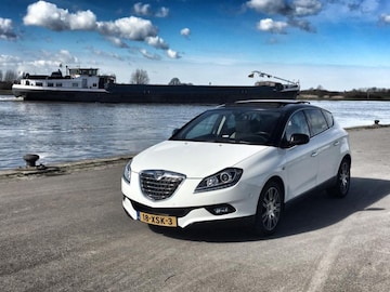 Lancia Delta 1.4 MultiAir 140pk Platinum (2012)