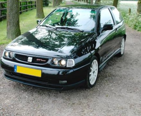 Seat Ibiza 2.0i 16V GTi Cupra-2 (1998)