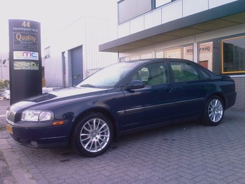 Volvo S80 2.4 140pk (2000)