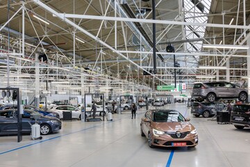 AW2223-Renault Refactory