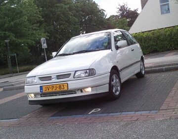 Seat Ibiza 1.4i S (1995)
